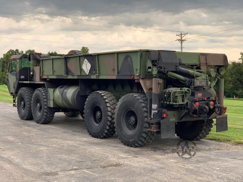 Oshkosh m977 HEMTT