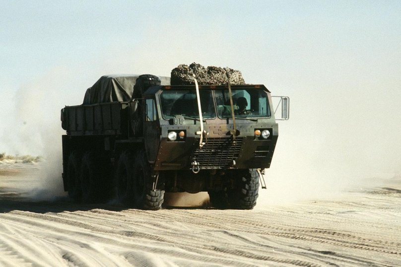 Oshkosh m977 HEMTT США