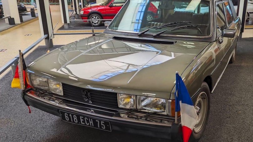 Пежо 604 лимузин