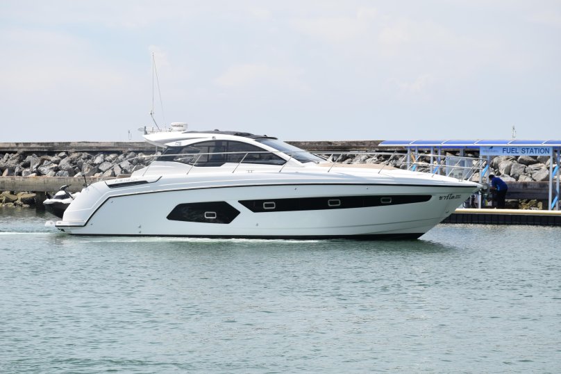 Azimut Atlantis 43