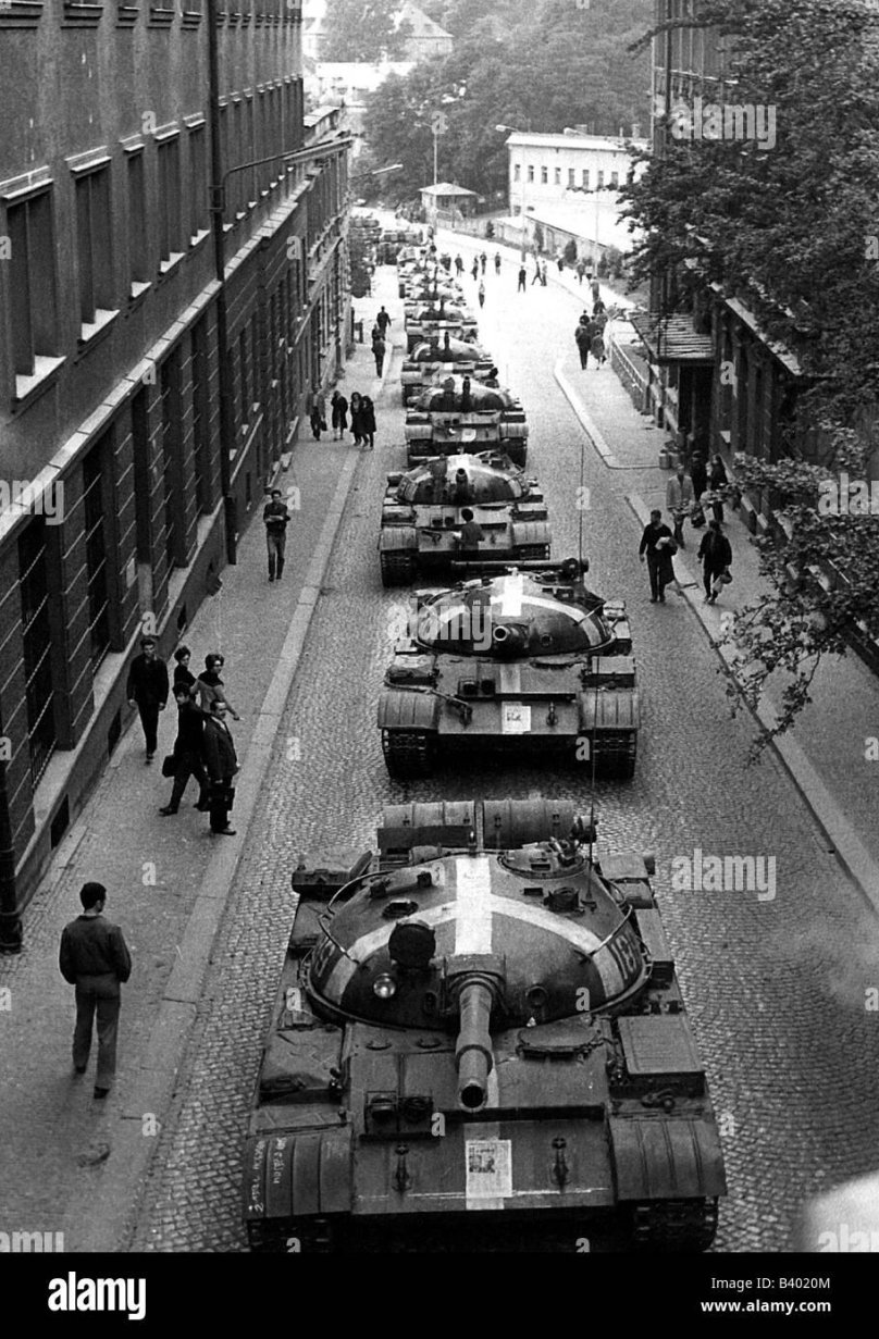 Советские войска в Праге Чехословакия 1968