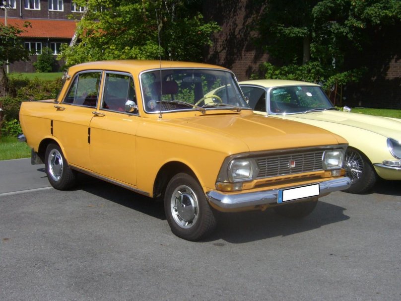 ИЖ 412 бежевый