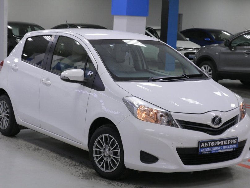 Тойота Витц 3 поколение