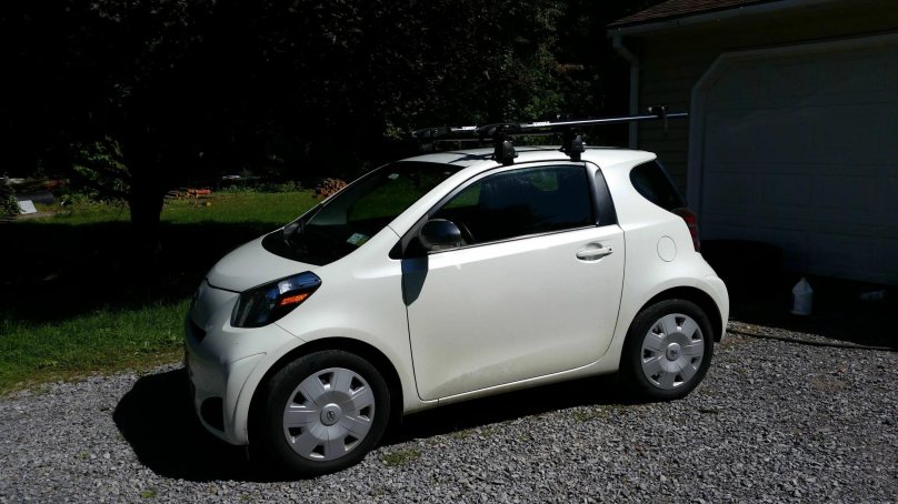 Toyota IQ багажник