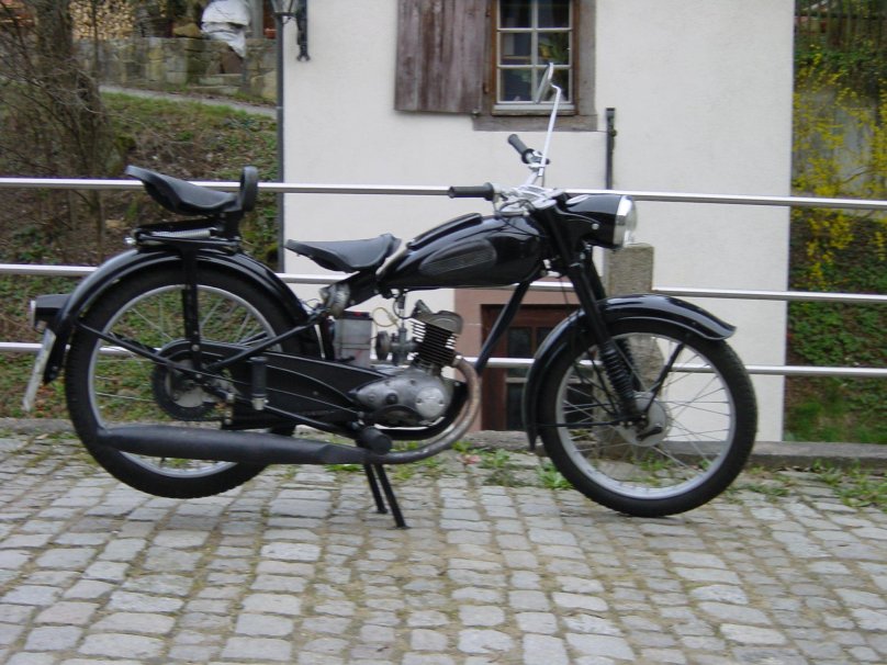 Мотоцикл ДКВ 125