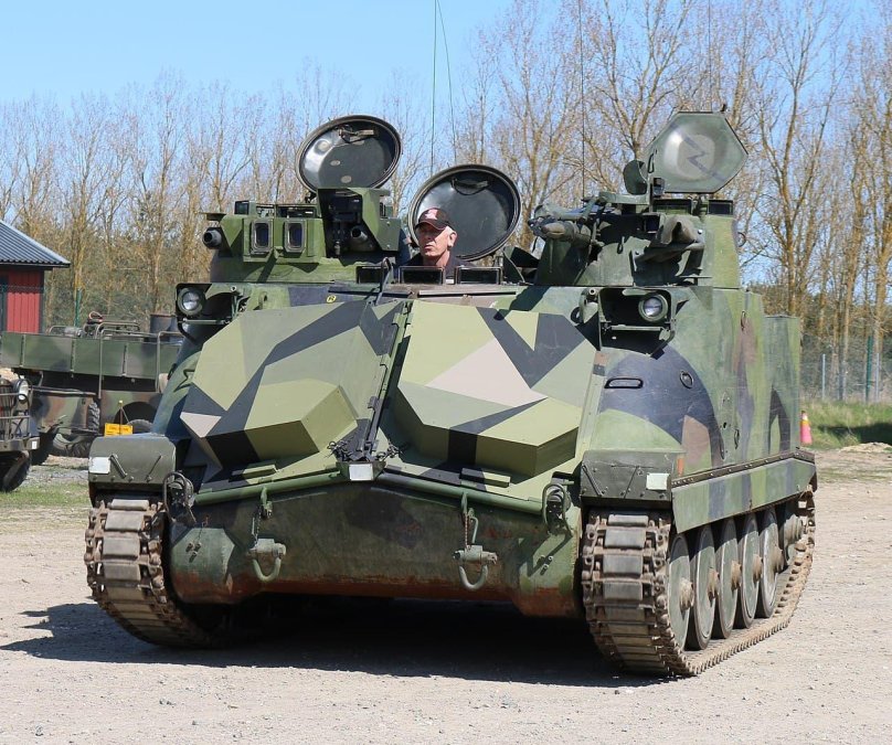 Шведский бронетранспортер PBV 301