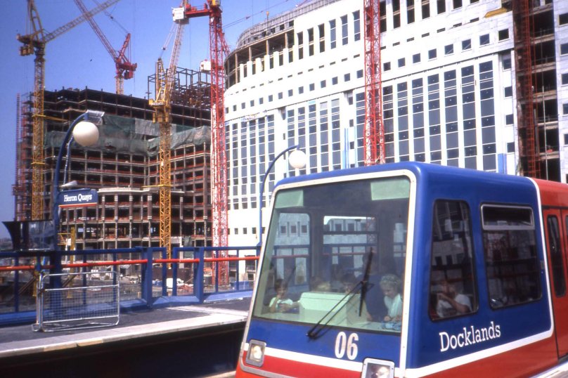 Light Railway Docklands (DLR)