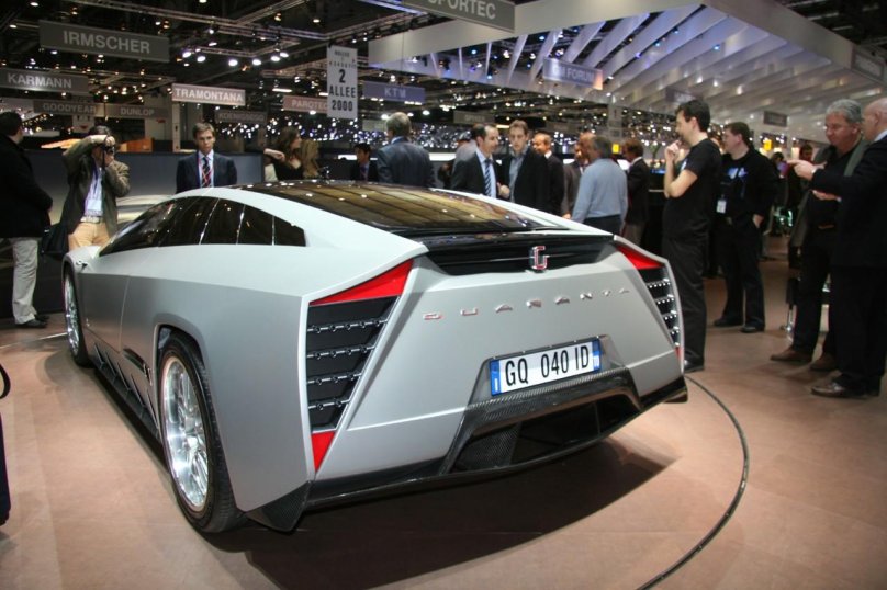 Italdesign компания