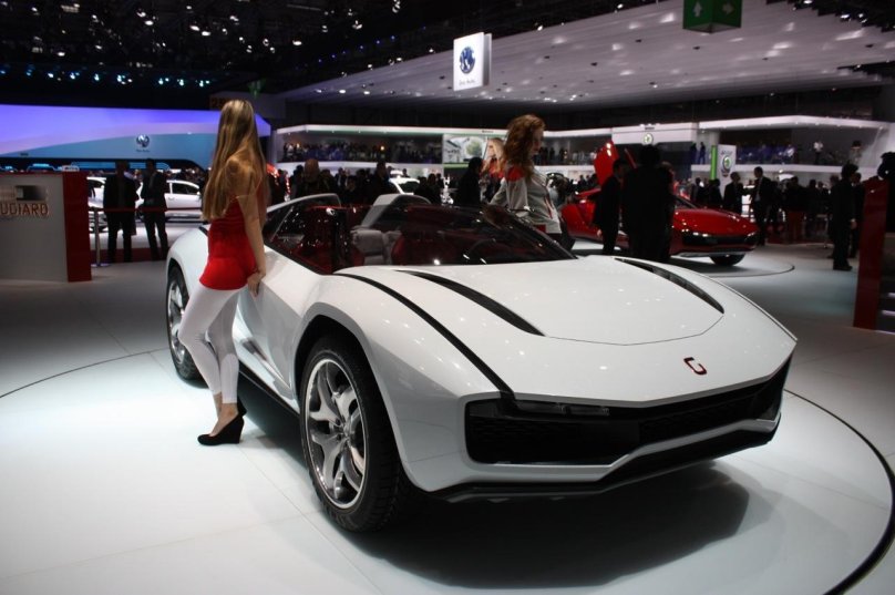 Женевский автосалон