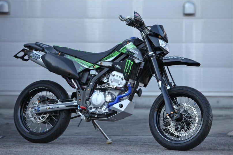 D Tracker 250 Kawasaki x