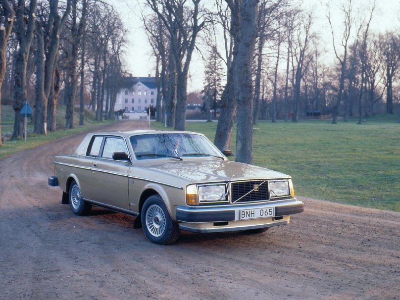 Volvo 262c