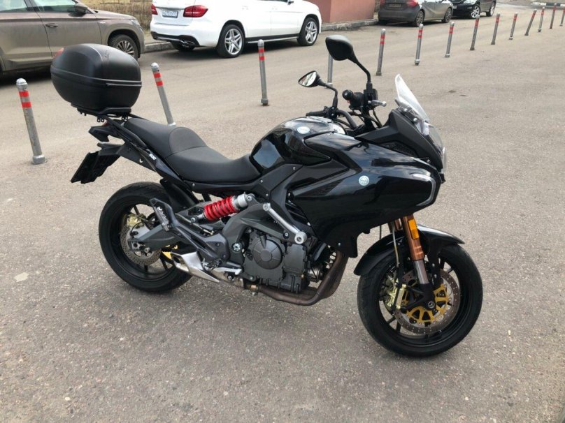 Stels Бенелли 600