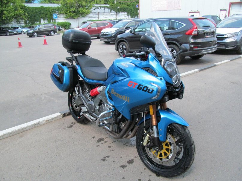 Мотоцикл stels 600 Benelli