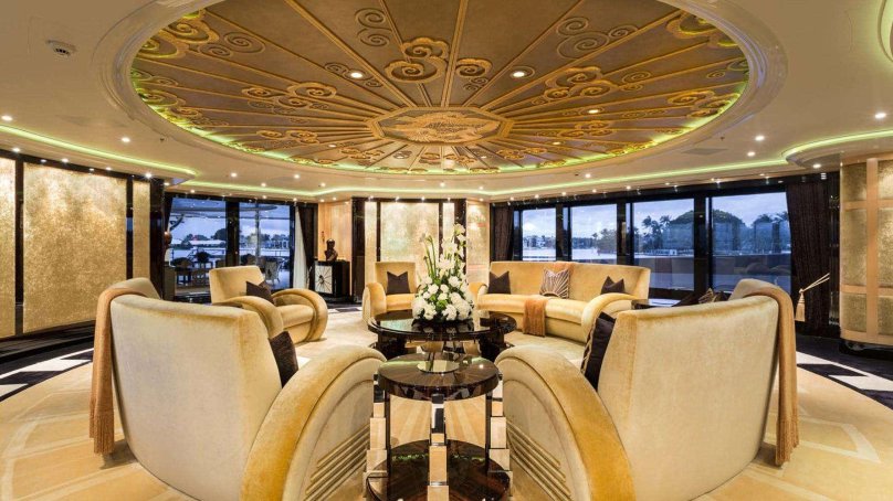 Яхта Double Century