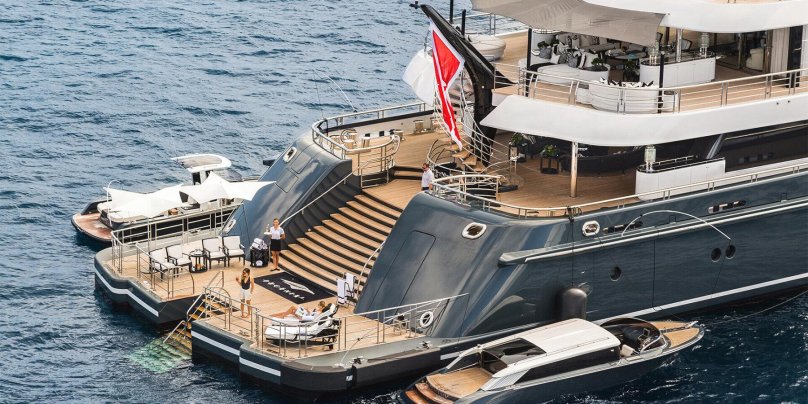 Яхта Orient Star