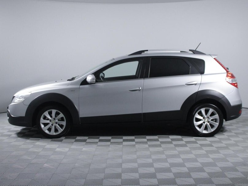 Dongfeng h30 Cross, 2015