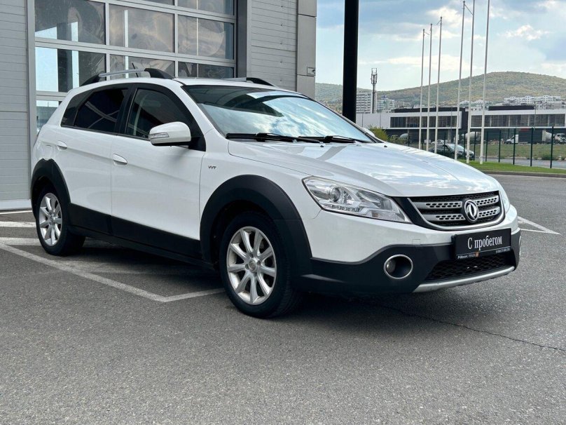 Какой разъем на автомобиле Донфенг h30 кросс