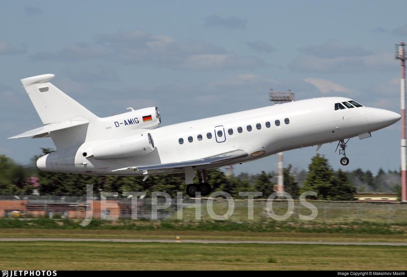 Дассо Фалькон 900