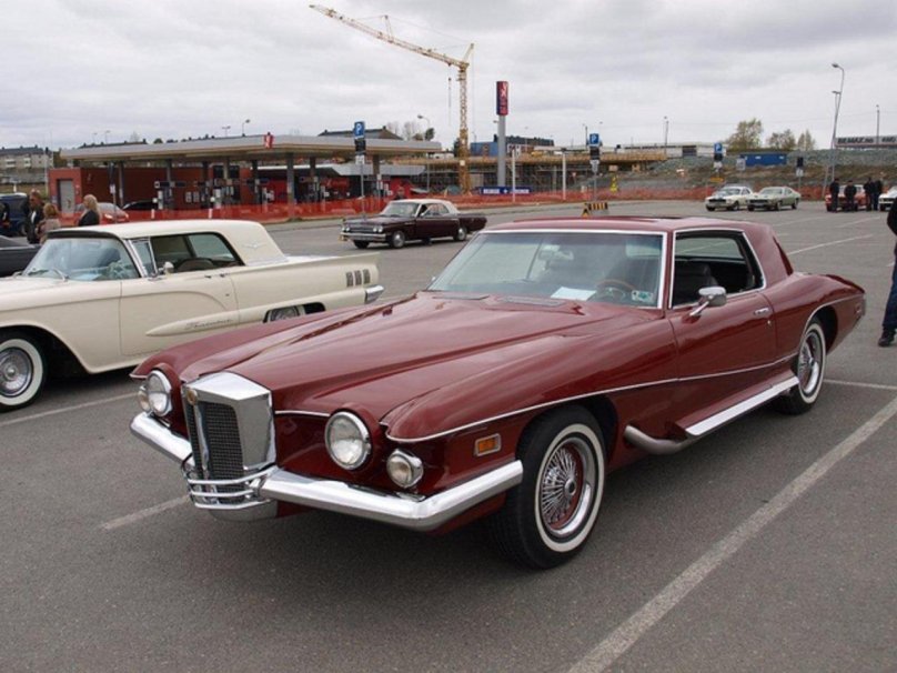 1974 Stutz Blackhawk