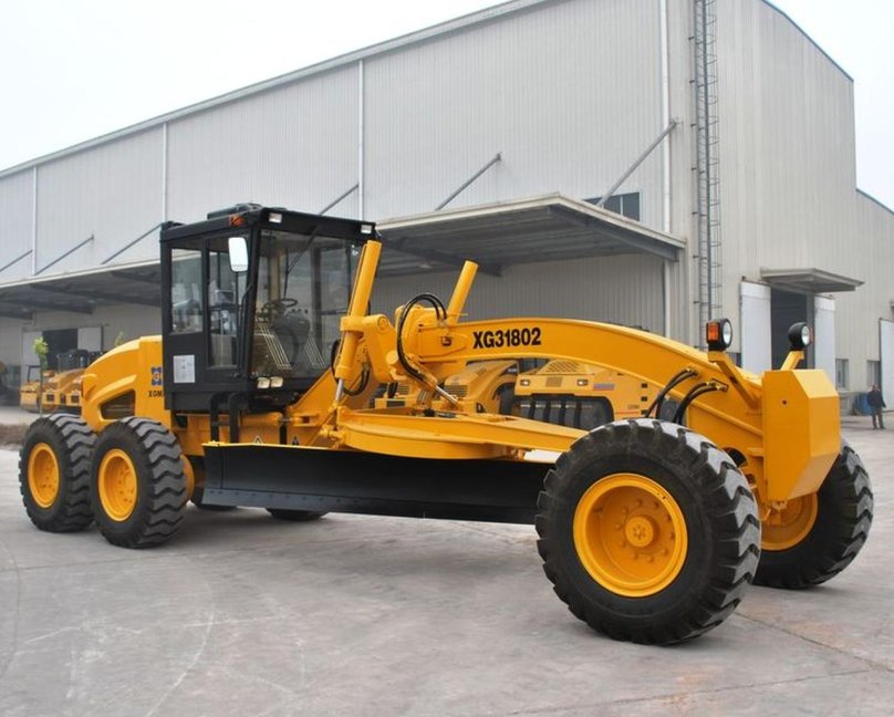 Автогрейдер XGMA xg31651-i