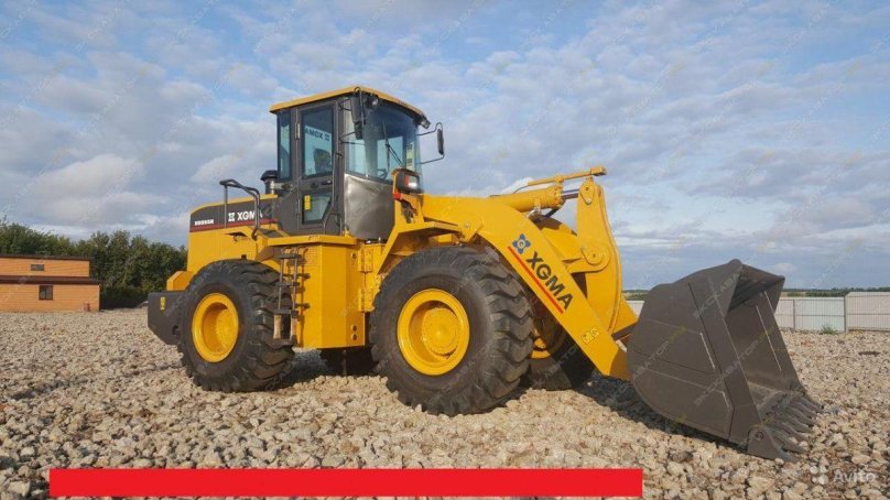 Фронтальный погрузчик XGMA xg955h