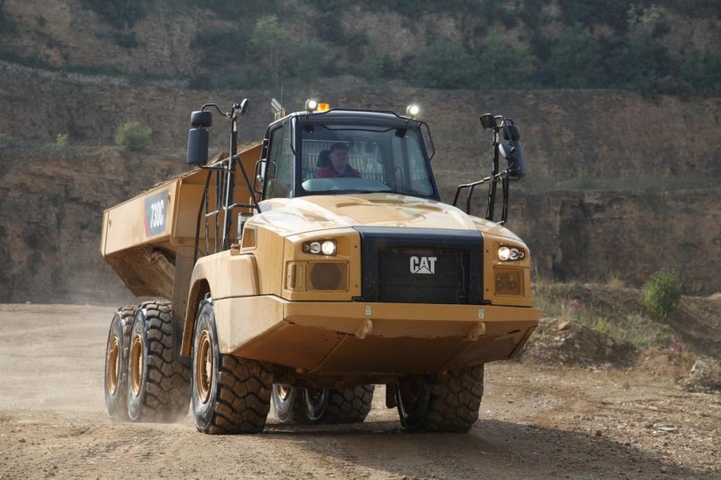 Caterpillar 730c