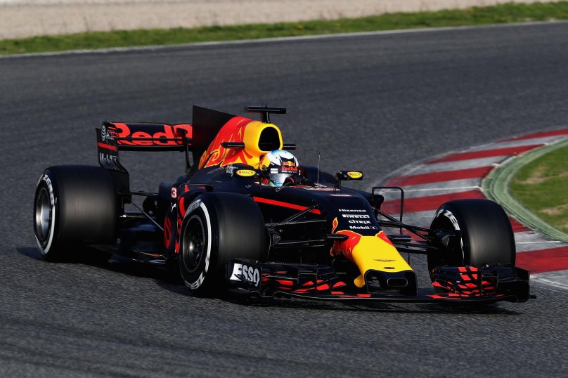 Red bull rb13