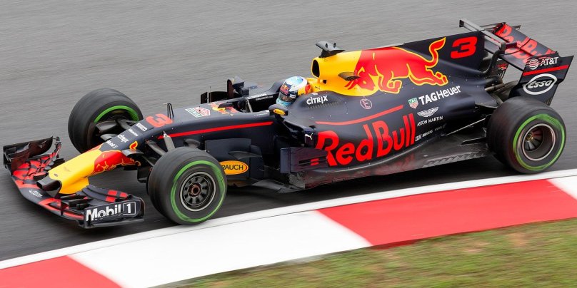 Red bull rb13