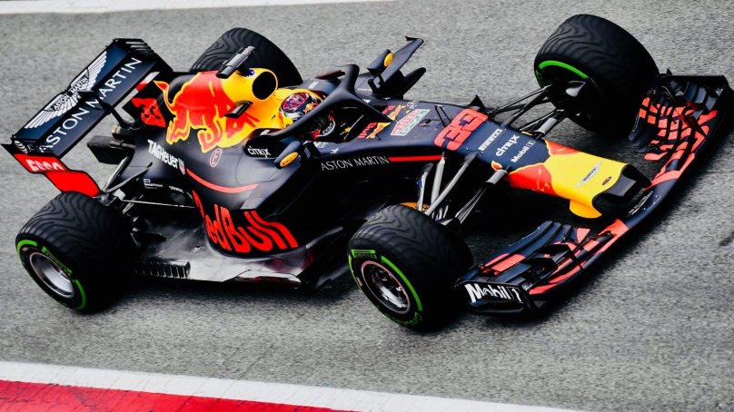 Red bull rb14