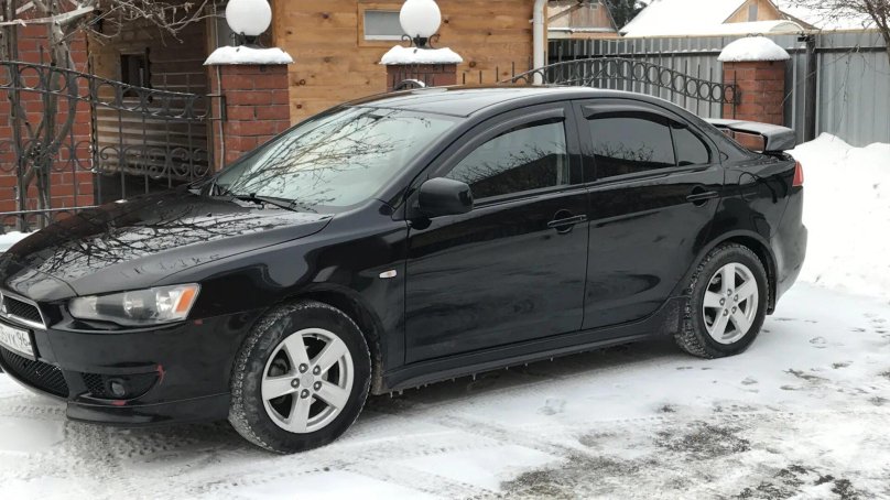 Лансер 10 черный