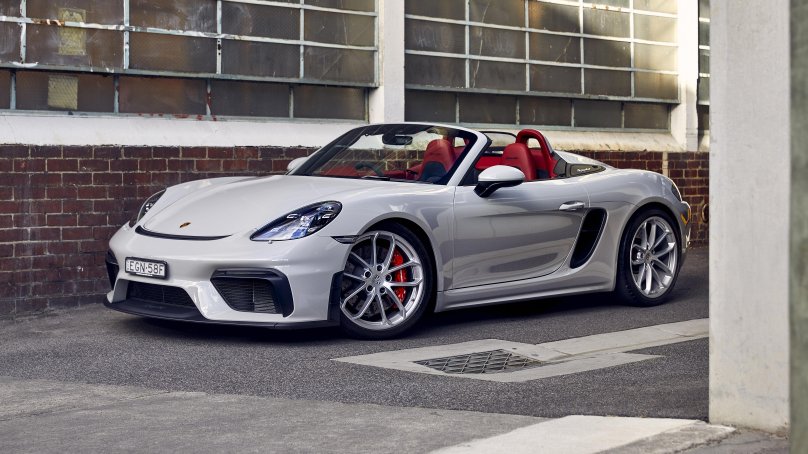 Порше 718 Спайдер