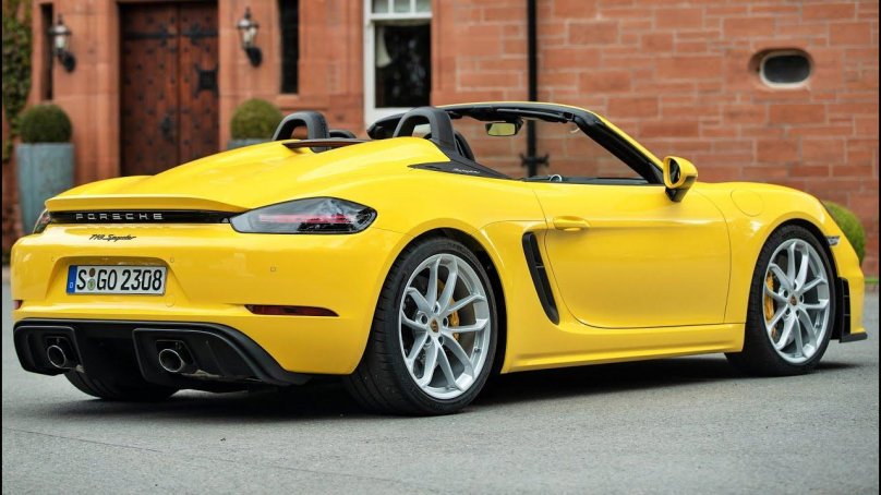 Порше 718 Бокстер 2020