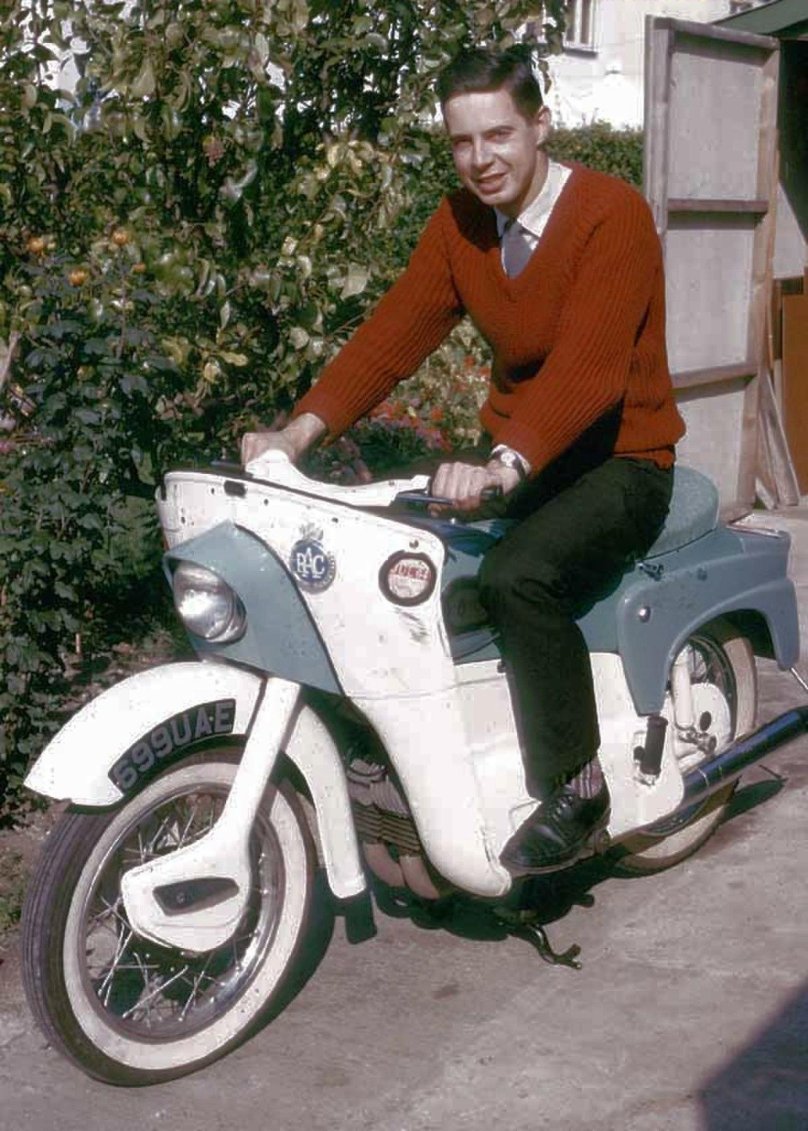 Мотоцикл Ariel