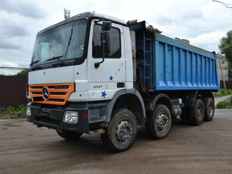 Грузовики Мерседес самосвал 2024