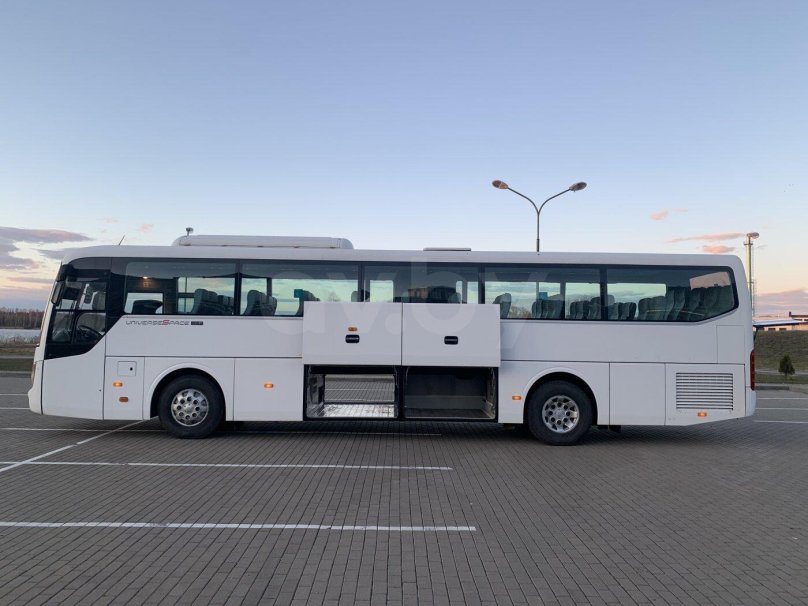 Hyundai Universe Space (43)