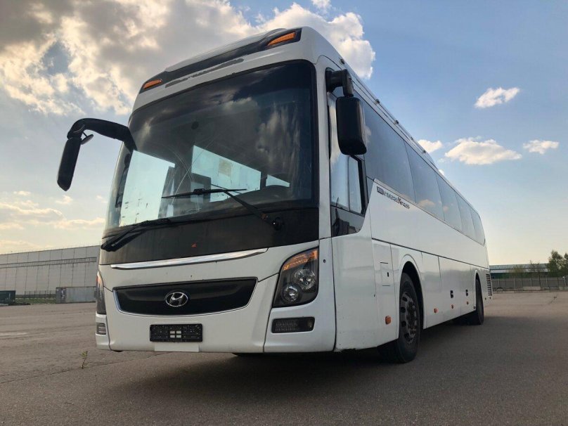 Hyundai Universe Xpress