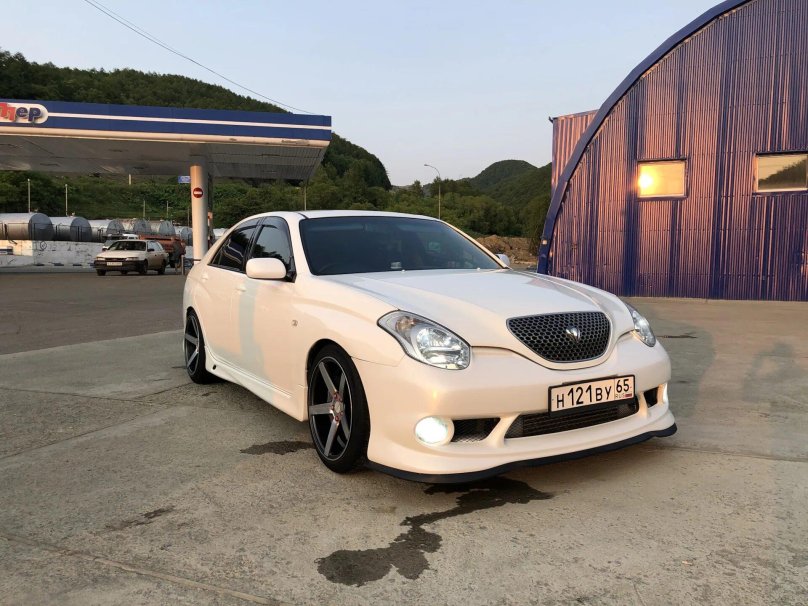 Тойота Веросса 2001