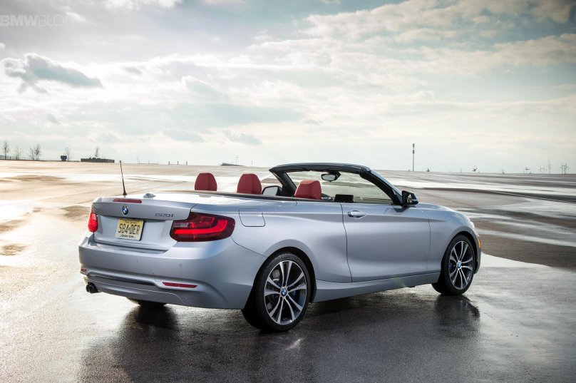 БМВ 2 кабриолет