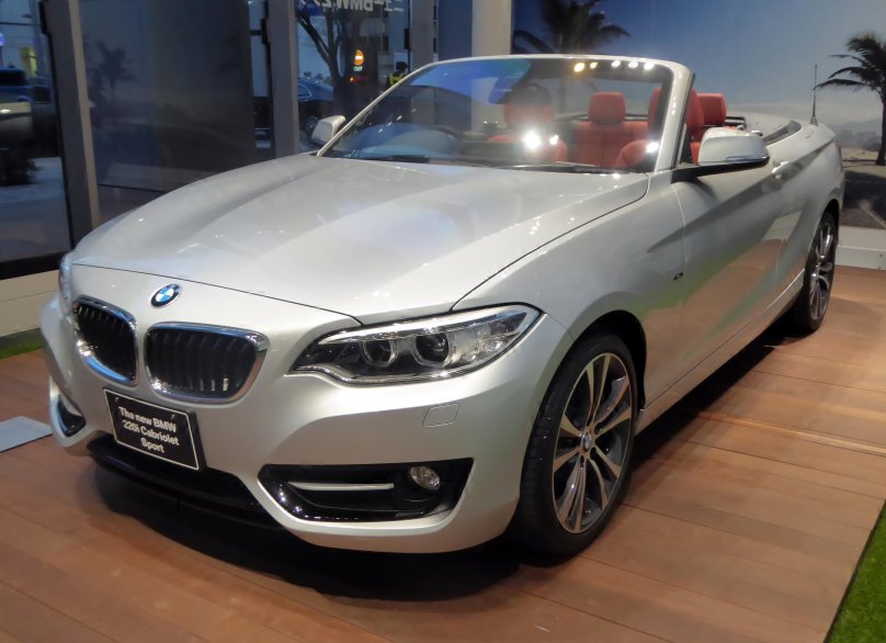 BMW 220i