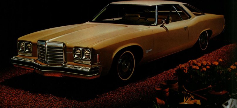 Pontiac/Laurentian 1955 седан