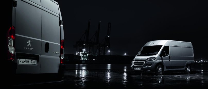 Peugeot Boxer Black