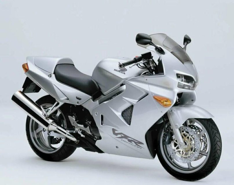 Honda vfr800 мотоцикл