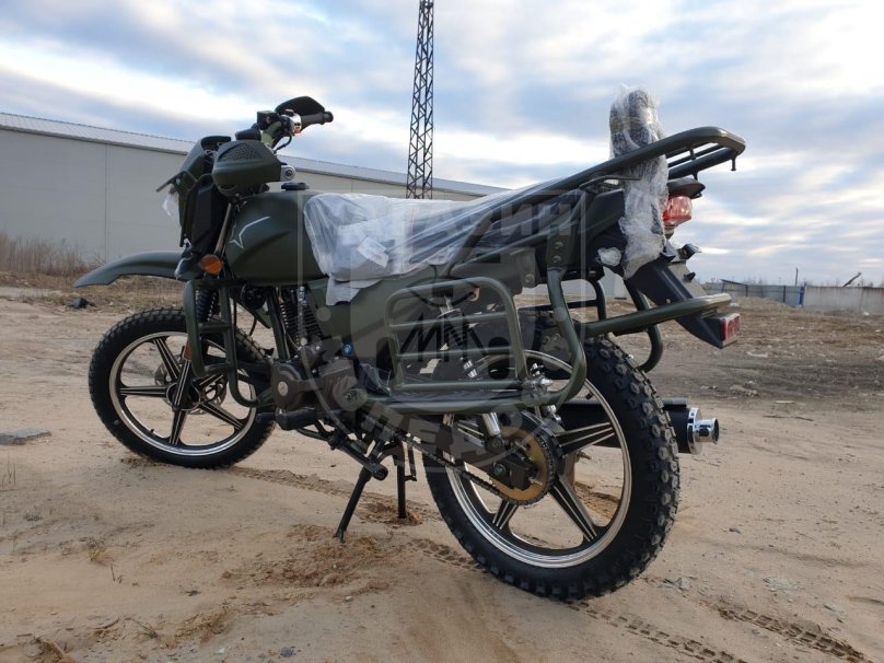 Мотоцикл мотоцикл интрудер 200