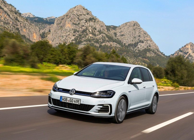 Фольксваген гольф GTE гибрид