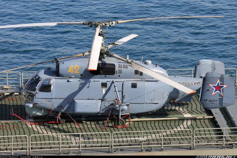Корабельный вертолет ка-27