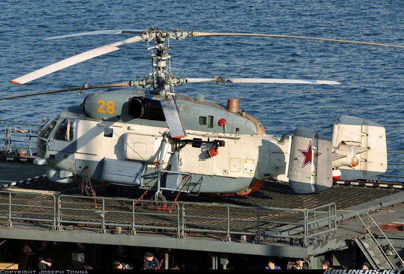 Палубный вертолет ка-27