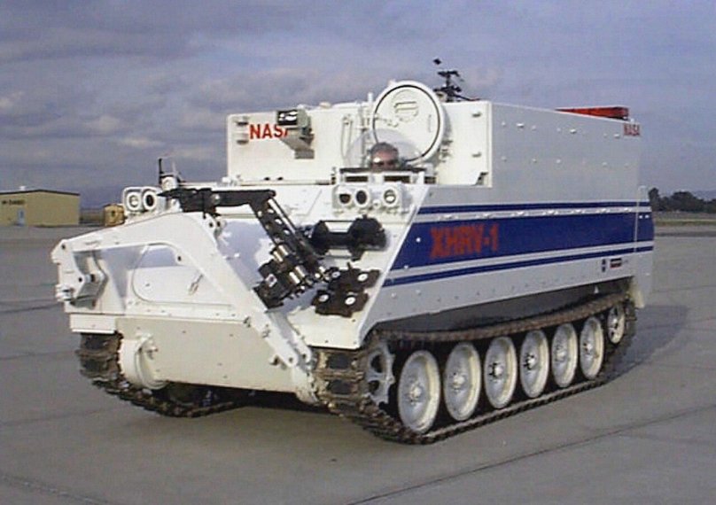 Командно-штабная машина m577