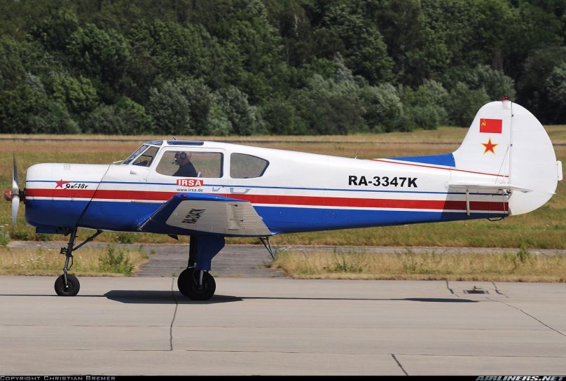 Як-18т шасси