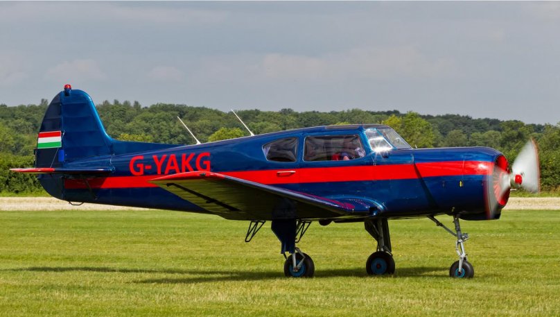 Самолёт як-18т