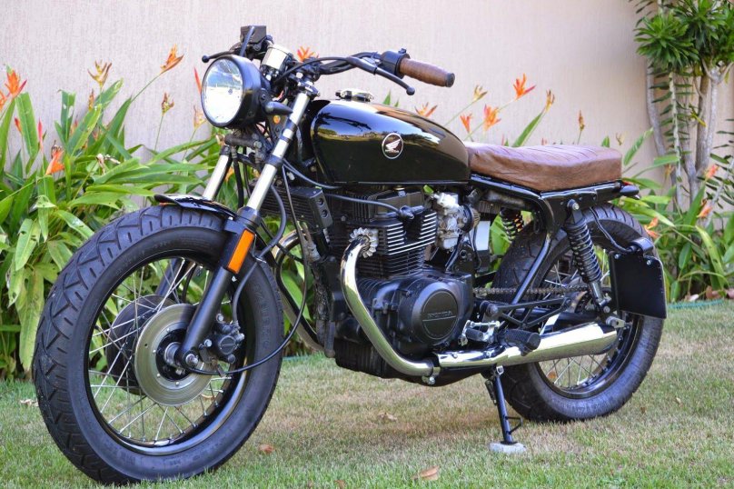 Honda CB 400 Cafe Racer
